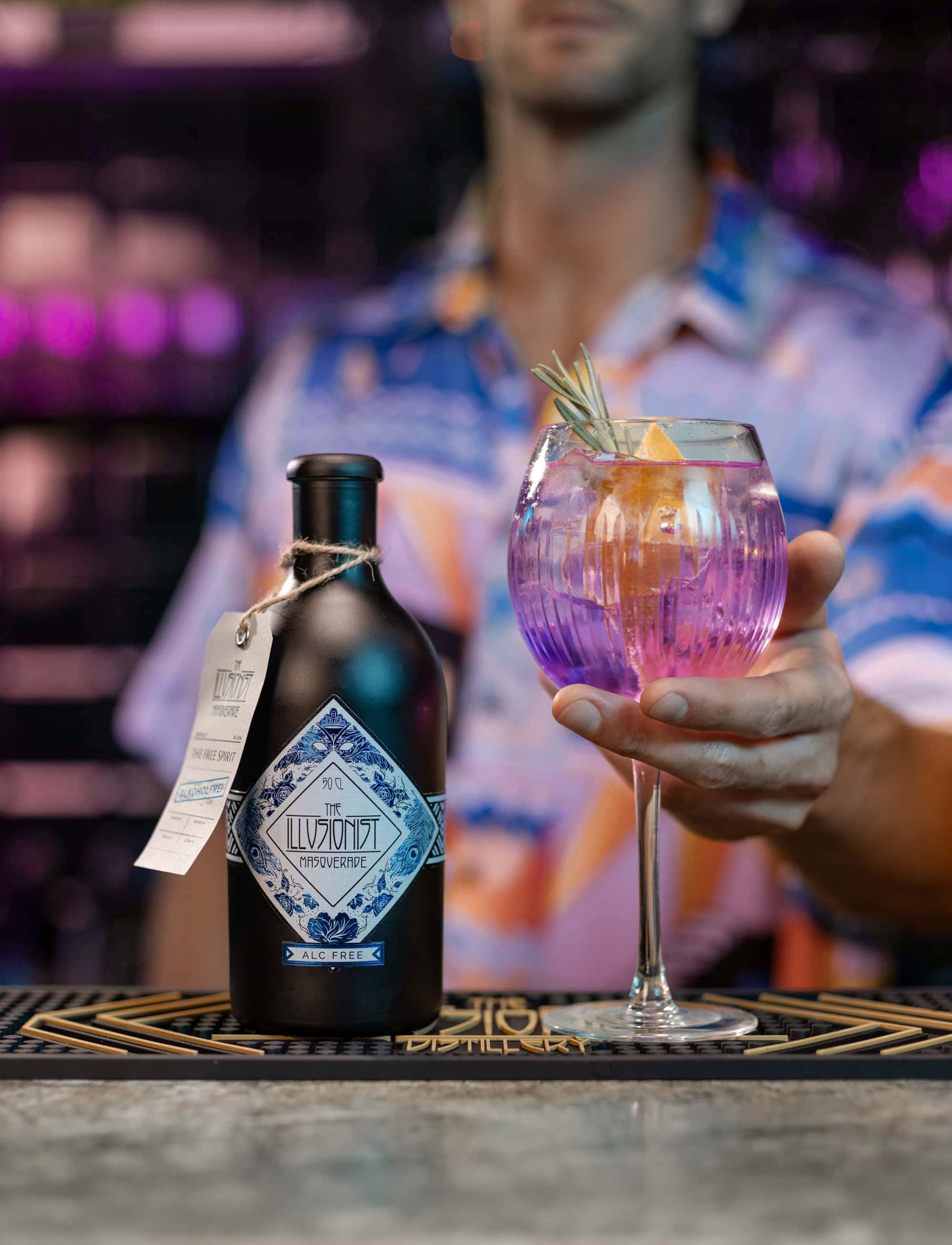 Alkoholfreier Gin & Tonic | Illusionist Masquerade Rezept – The